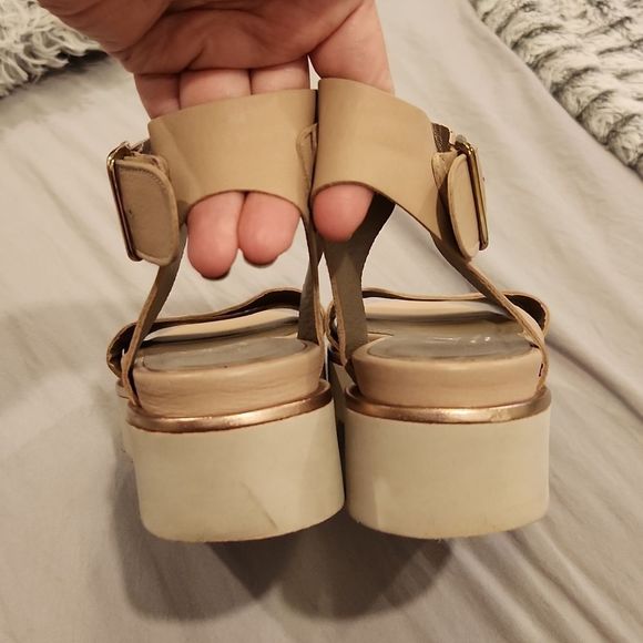 Beautiful buttery soft blush pink leather AGL platform sandals sz 37.5 (US 7.5) - Picture 11 of 13